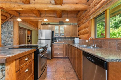 A22 14581 Alpine Boulevard, Hope, BC, Hope — Single Family Residence for sale