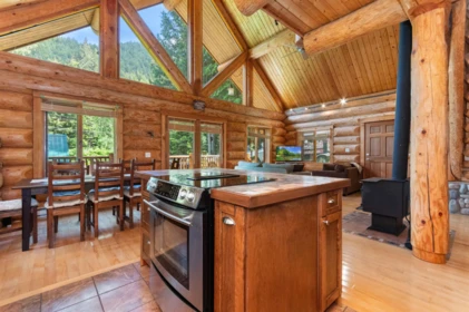 Outdoor Patio Photo of A22 14581 Alpine Boulevard, Hope, BC