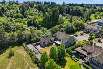 Community Amenities Photo (Clubhouse) of 3228 164a Street, Surrey, BC