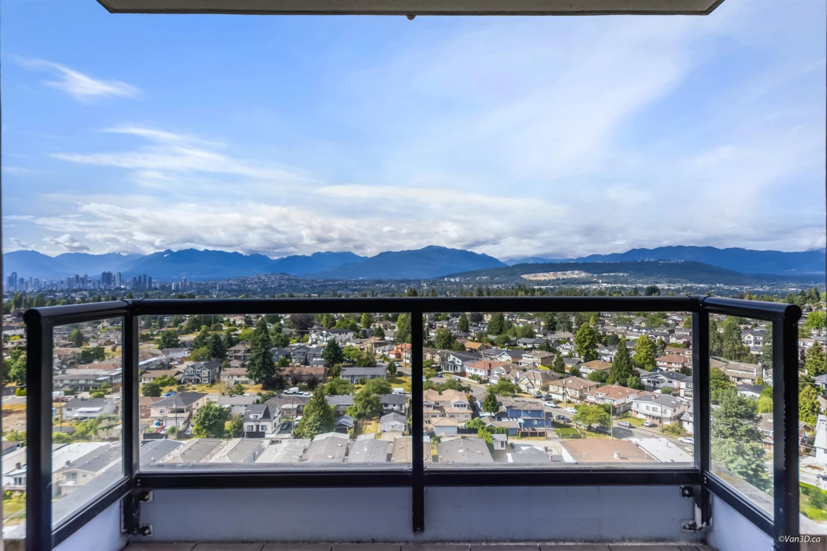 Family Room Photo of 1907 7178 Collier Street, Burnaby, BC