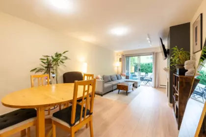 1 1386 W 6th Avenue, Vancouver, BC, Vancouver — Apartment/Condo for sale