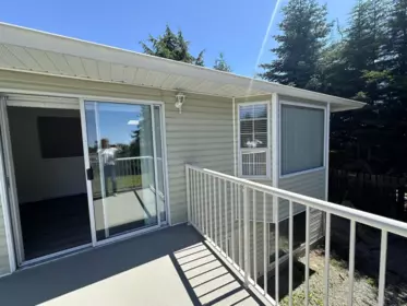 Breakfast Nook Photo of 4987 Laurel Avenue, Sechelt, BC