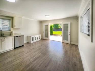 Basement Recreation Room Photo of 14654 106 Avenue, Surrey, BC