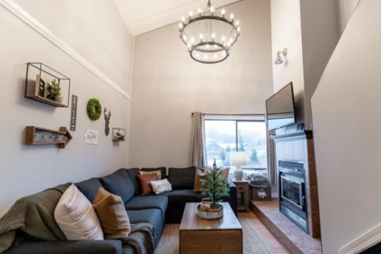 Family Room Photo of 203B 21000 Enzian Way, Mission, BC