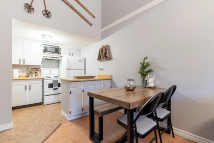 Kitchen Photo of 203B 21000 Enzian Way, Mission, BC