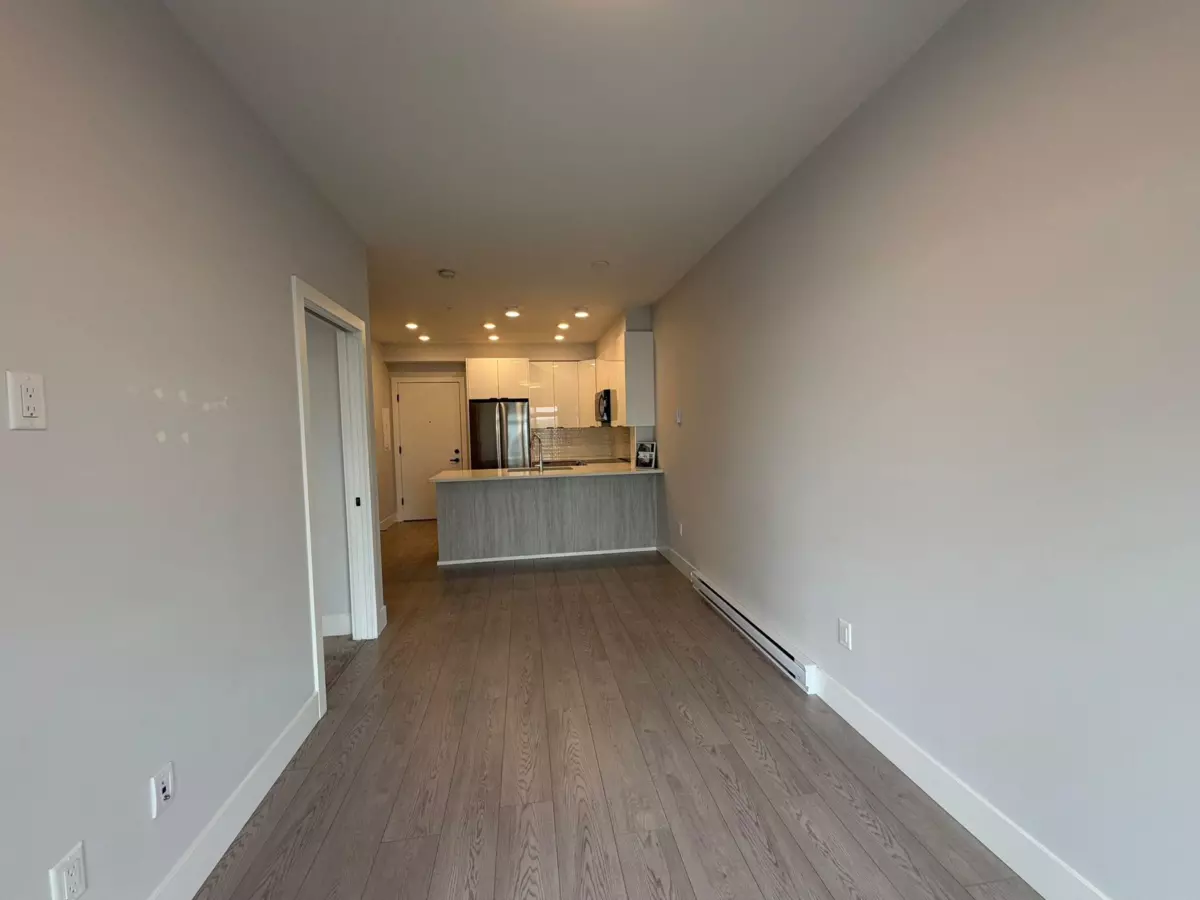 Family Room Photo of 317 20360 Logan Avenue, Langley, BC