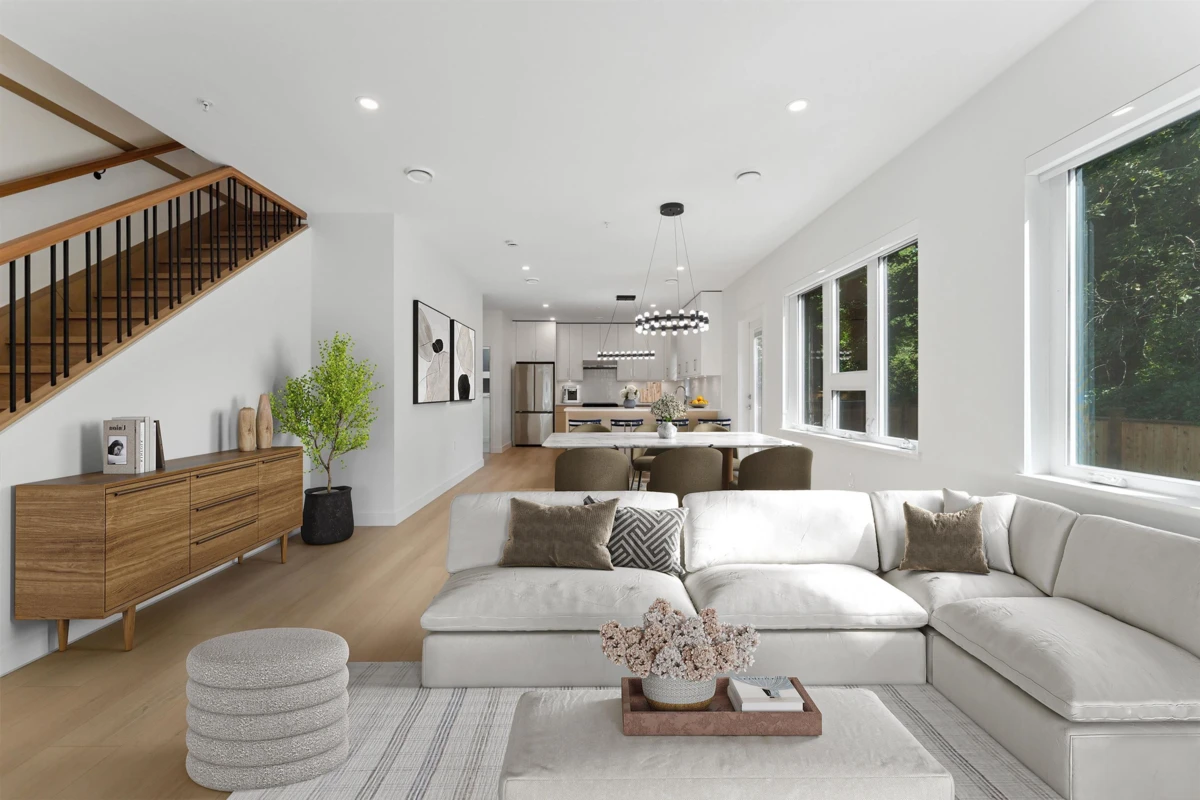 Living Room Photo of 842 St. Denis Avenue, North Vancouver, BC