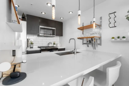 Kitchen Island Photo of 2903 928 Beatty Street, Vancouver, BC