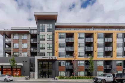206 27249 Aldergrove Town Centre Drive, Langley, BC, Langley — Apartment/Condo for sale