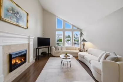 2808 Mccoomb Drive, Coquitlam, BC, Coquitlam — Single Family Residence for sale