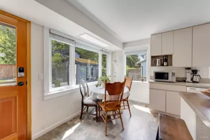 Breakfast Nook Photo of 38582 Westway Avenue, Squamish, BC