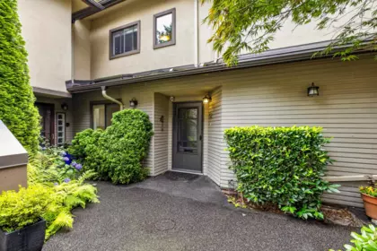 102 12741 16 Avenue, White Rock, BC, White Rock — Townhouse for sale