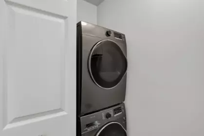 Mudroom Photo of 102 12741 16 Avenue, White Rock, BC