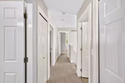 Hallway Photo of 19442 67a Avenue, Surrey, BC