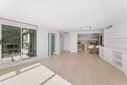 305 8 Smithe Mews, Vancouver, BC, Vancouver — Apartment/Condo for sale