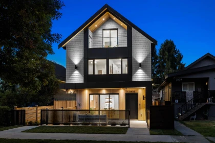 1 2435 Napier Street, Vancouver, BC, Vancouver — Half Duplex for sale