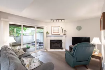 19 1174 Inlet Street, Coquitlam, BC, Coquitlam — Townhouse for sale