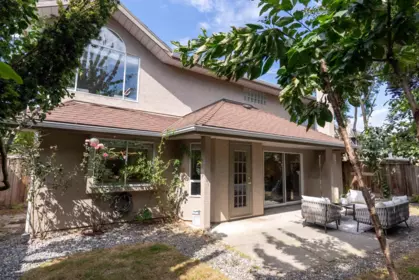 Garden / Landscaping Photo of 12051 Imperial Drive, Richmond, BC