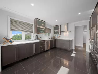 Breakfast Nook Photo of 336 Walker Street, Coquitlam, BC