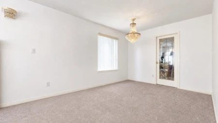3211 Queens Avenue, Vancouver, BC, Vancouver — Single Family Residence for sale