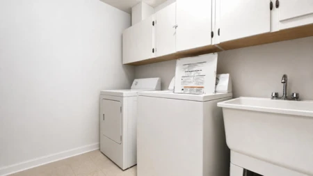Office / Den Photo of 3211 Queens Avenue, Vancouver, BC
