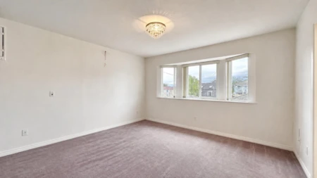 Primary Bedroom Photo of 3211 Queens Avenue, Vancouver, BC