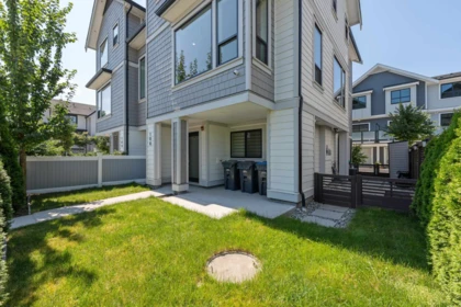 108 Jardine Street, New Westminster, BC, New Westminster — Half Duplex for sale