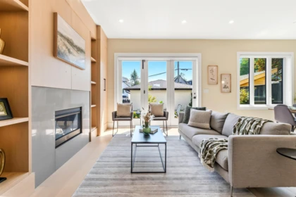 2 1826 E 2nd Avenue, Vancouver, BC, Vancouver — Half Duplex for sale