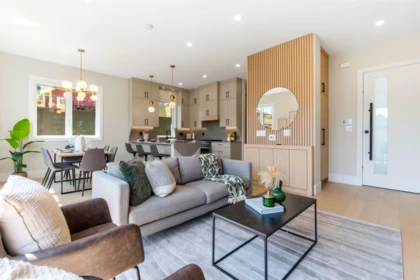 2 1826 E 2nd Avenue, Vancouver, BC, Vancouver — Half Duplex for sale