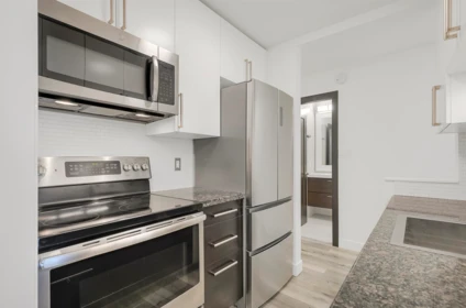 302 170 E 3rd Street, North Vancouver, BC, North vancouver — Apartment/Condo for sale