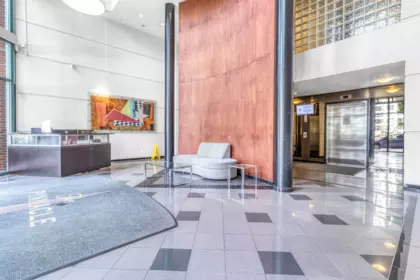 Hallway Photo of 710 939 Homer Street, Vancouver, BC