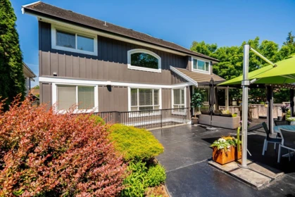 Garden / Landscaping Photo of 3876 154 Street, Surrey, BC