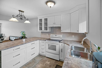 A 46538 Rolinde Crescent, Chilliwack, BC, Chilliwack — Half Duplex for sale