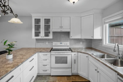 A 46538 Rolinde Crescent, Chilliwack, BC, Chilliwack — Half Duplex for sale