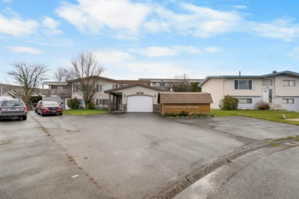 Loft / Bonus Room Photo of A 46538 Rolinde Crescent, Chilliwack, BC