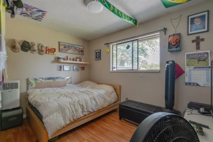 Walk-In Closet Photo of 11546 Surrey Road, Surrey, BC