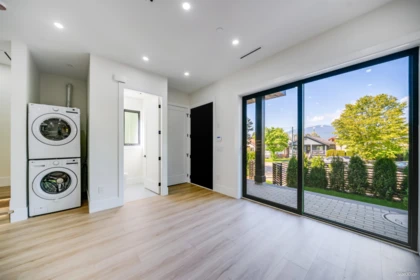 1 2636 Mcgill Street, Vancouver, BC, Vancouver — Half Duplex for sale