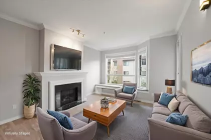 204 8680 Lansdowne Road, Richmond, BC, Richmond — Apartment/Condo for sale