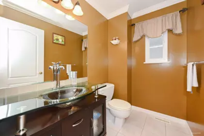 Breakfast Nook Photo of 2995 Pinetree Close, Coquitlam, BC