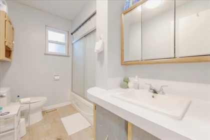 Mudroom Photo of 21784 Donovan Avenue, Maple Ridge, BC