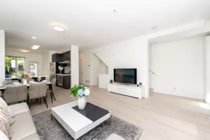 3187 E Kent Avenue North, Vancouver, BC, Vancouver — Townhouse for sale