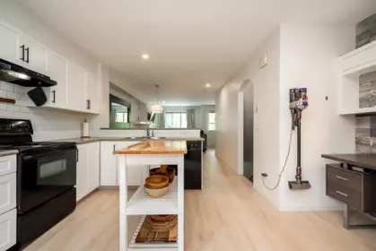 Kitchen Island Photo of 43 6747 203rd Street, Langley, BC