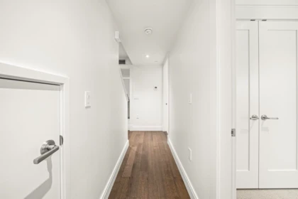Powder Room Photo of 1 5819 Highbury Street, Vancouver, BC