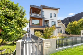 B 4258 Sophia Street, Vancouver, BC