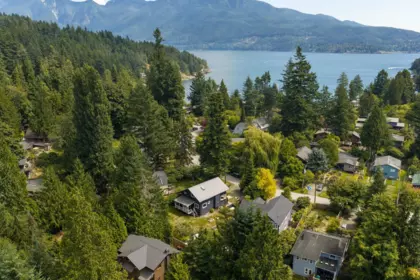 Outdoor Deck Photo of 1139 Lenora Road, Bowen Island, BC
