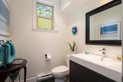 Primary Bedroom Photo of 1139 Lenora Road, Bowen Island, BC