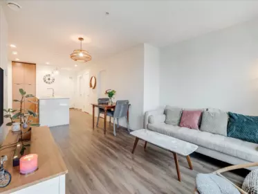 Primary Bedroom Photo of 406 108 E 8th Street, North Vancouver, BC