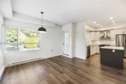 Aerial View of 204 33568 George Ferguson Way, Abbotsford, BC