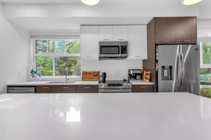 Kitchen Island Photo of B210 20087 68 Avenue, Langdale, BC