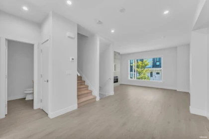 Breakfast Nook Photo of 180 2277 Oak Meadows Drive, Surrey, BC